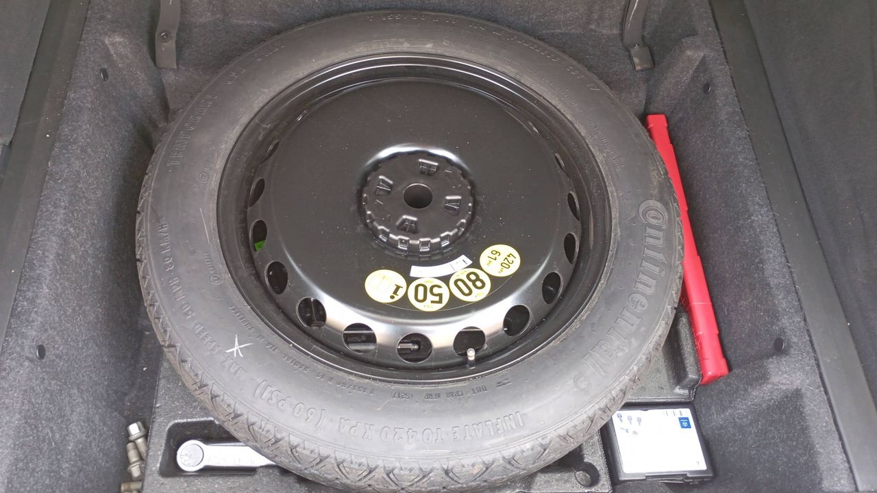 Photo de la roue de secours 1