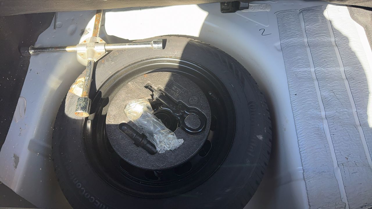 Photo de la roue de secours 1