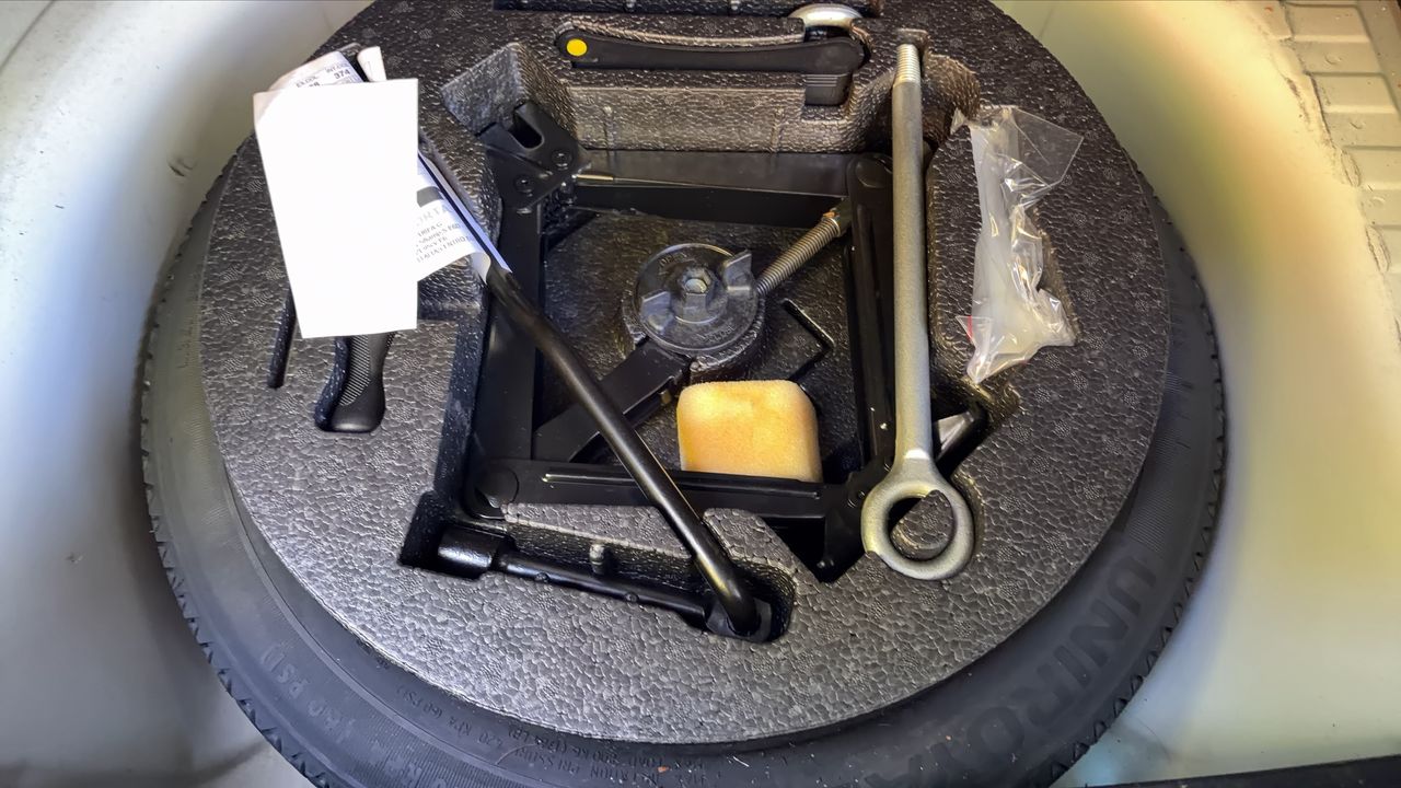 Photo de la roue de secours 1