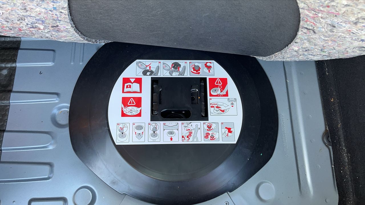 Photo de la roue de secours 1