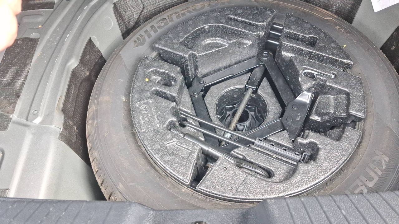 Photo de la roue de secours 1