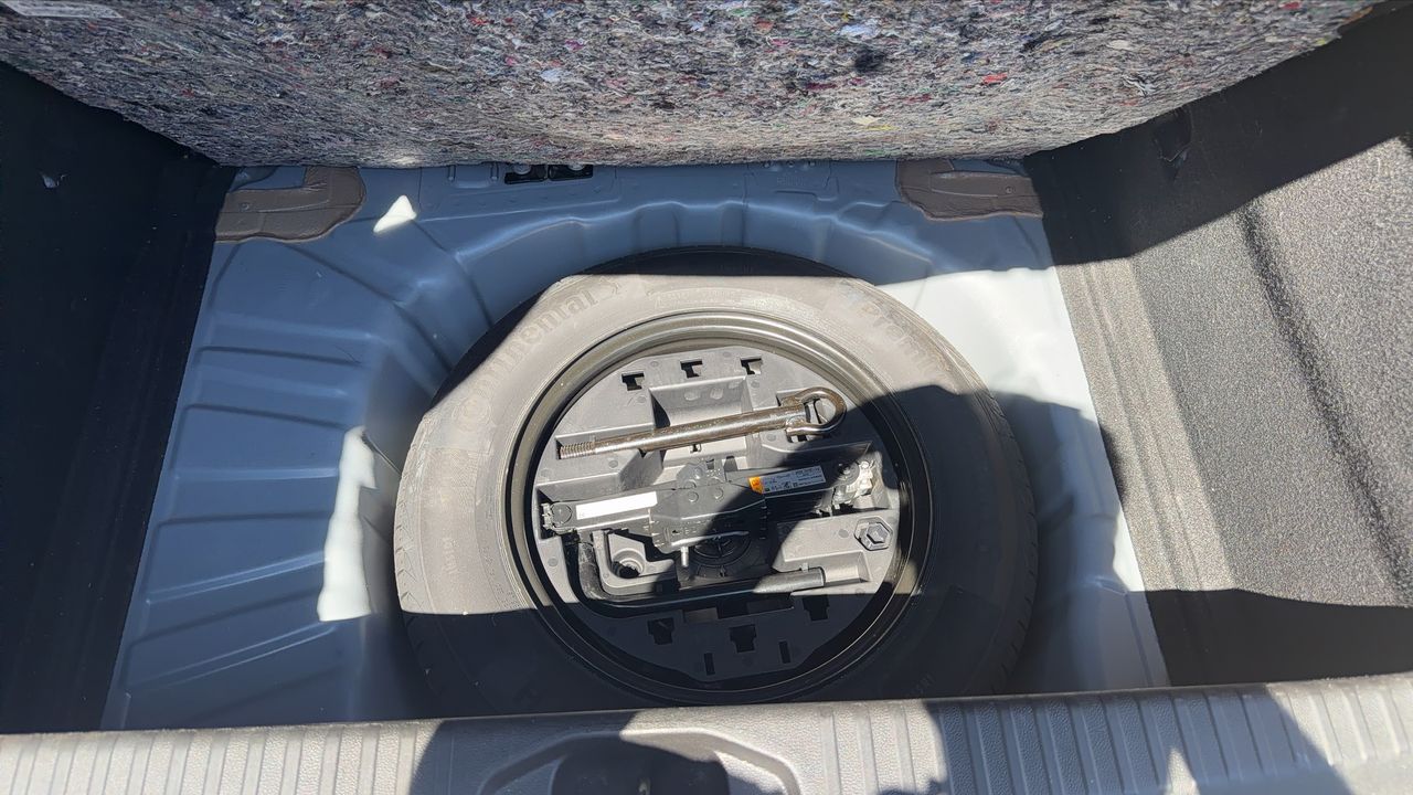 Photo de la roue de secours 1