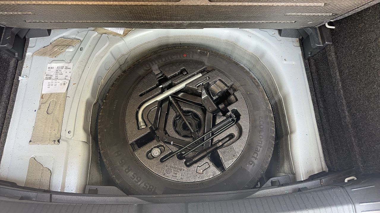 Photo de la roue de secours 1