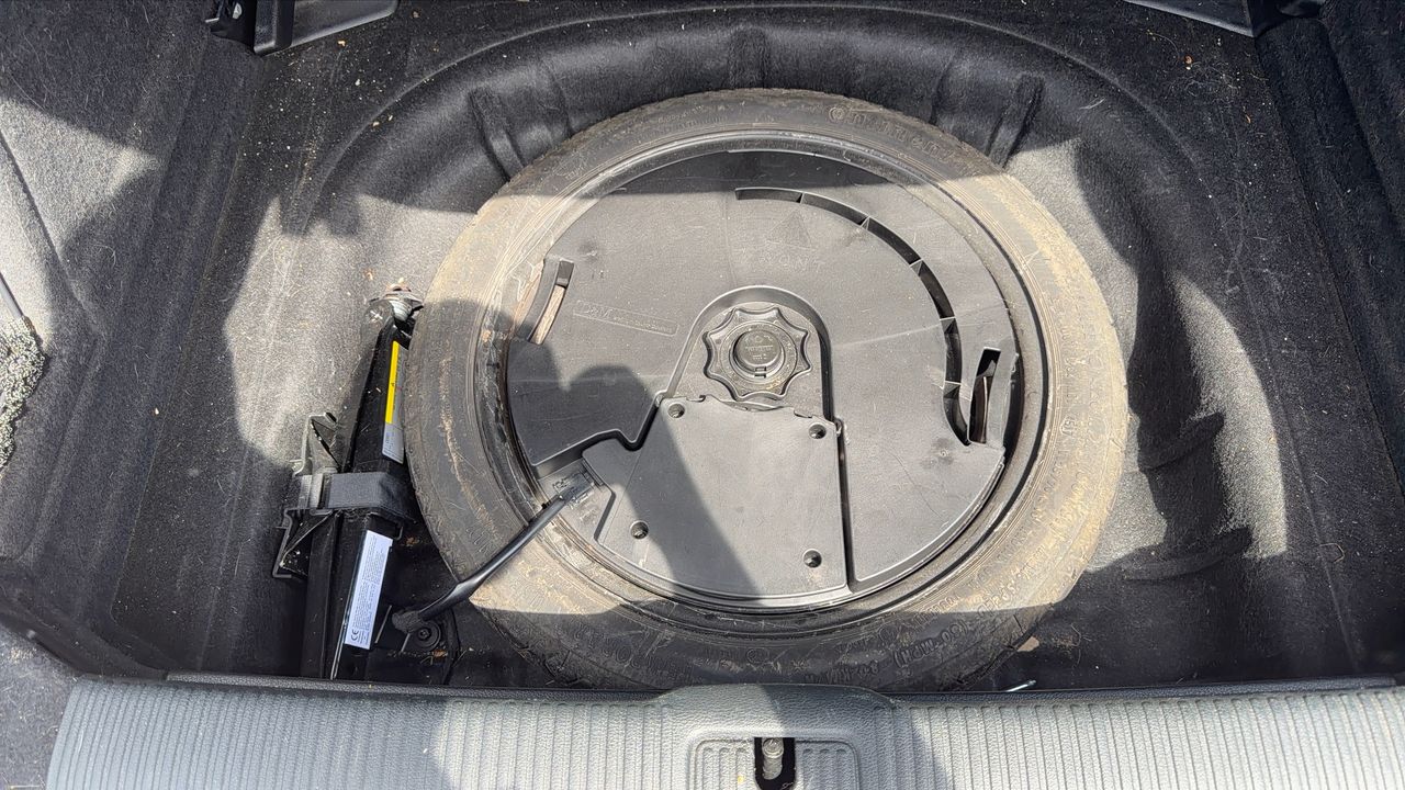 Photo de la roue de secours 1