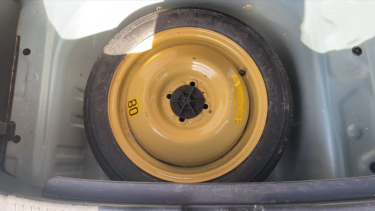 Photo de la roue de secours 1