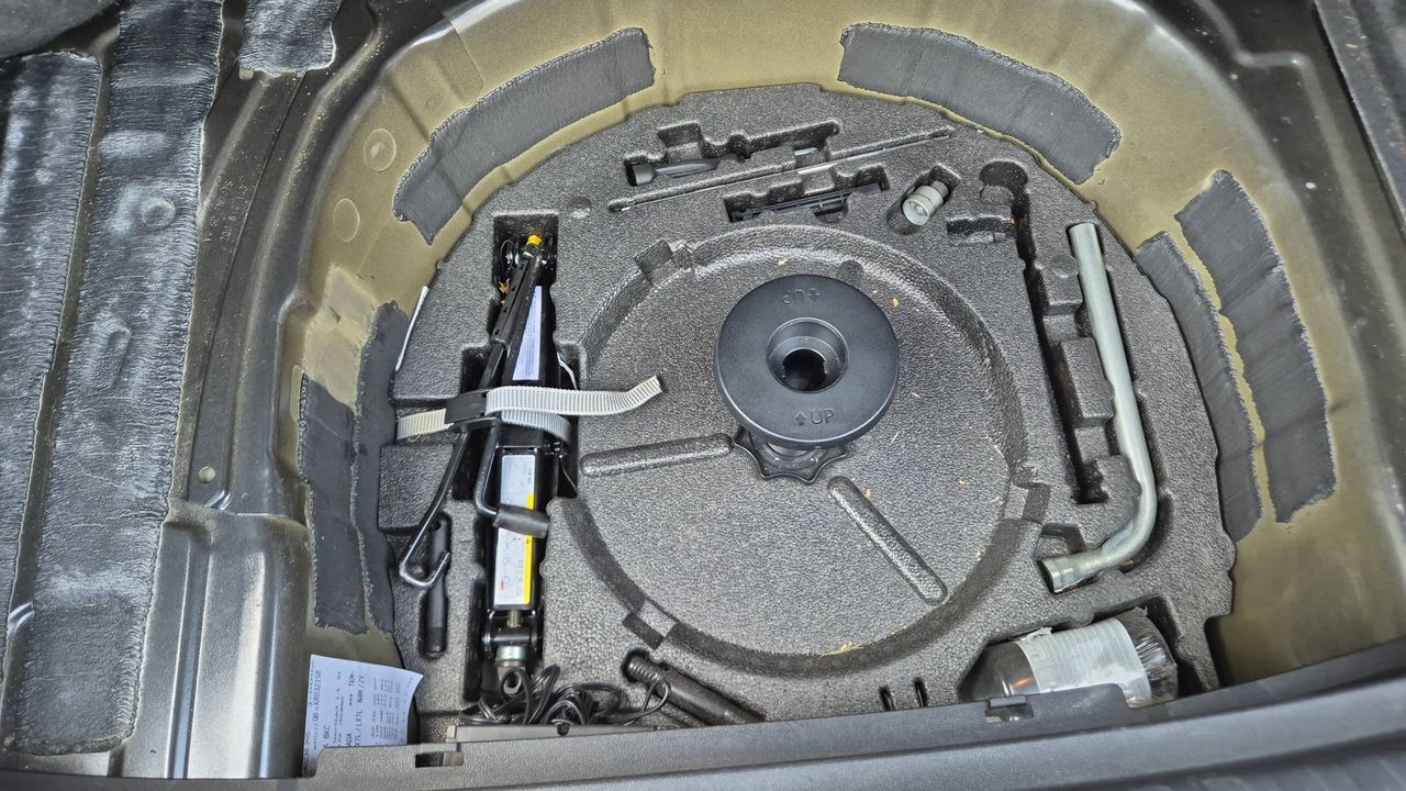 Photo de la roue de secours 1