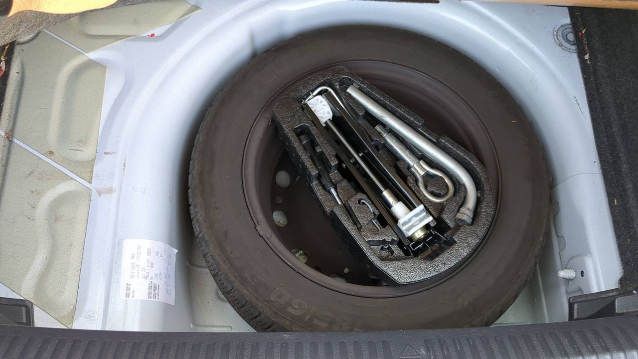 Photo de la roue de secours 1