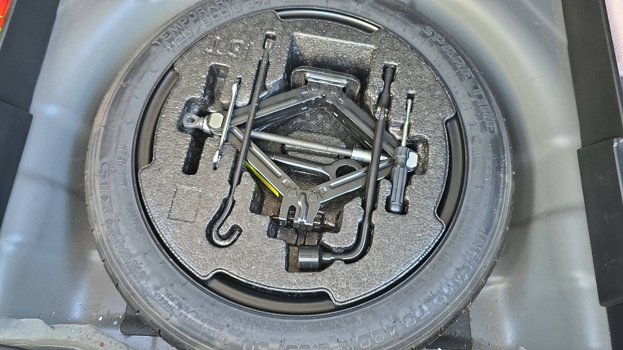Photo de la roue de secours 1