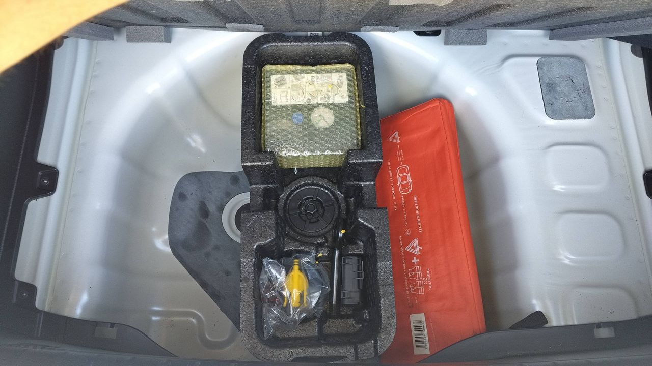 Photo de la roue de secours 1