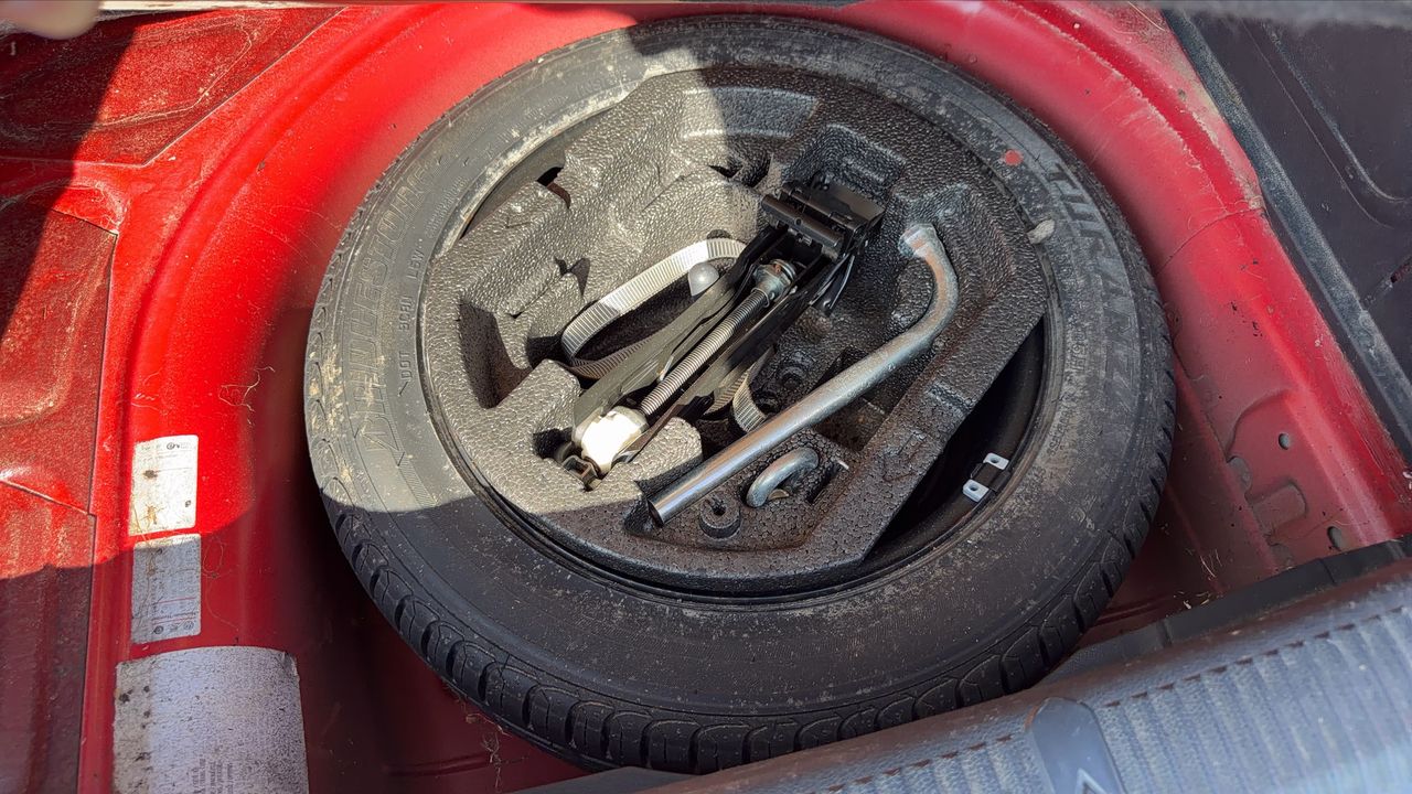 Photo de la roue de secours 1