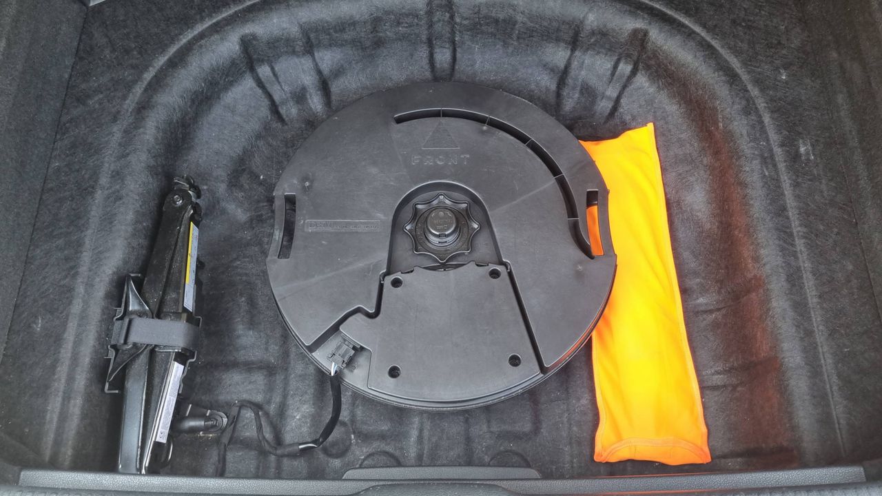 Photo de la roue de secours 1