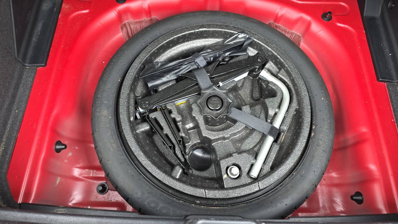 Photo de la roue de secours 1