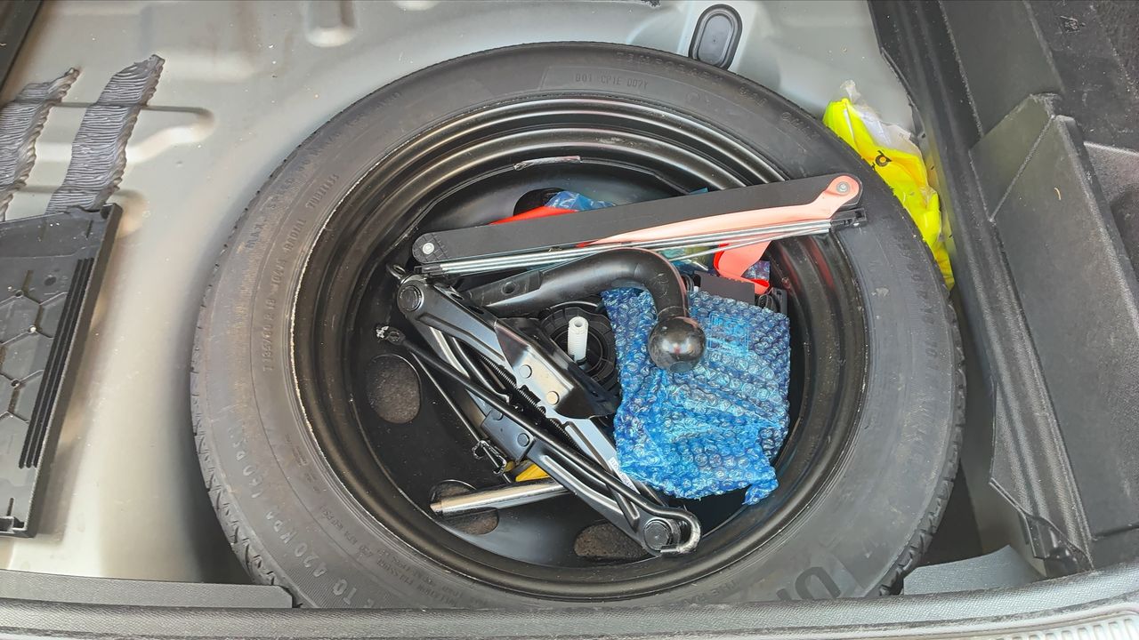 Photo de la roue de secours 1