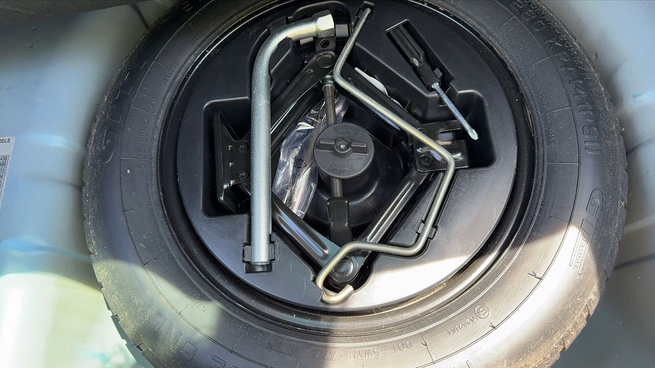 Photo de la roue de secours 1