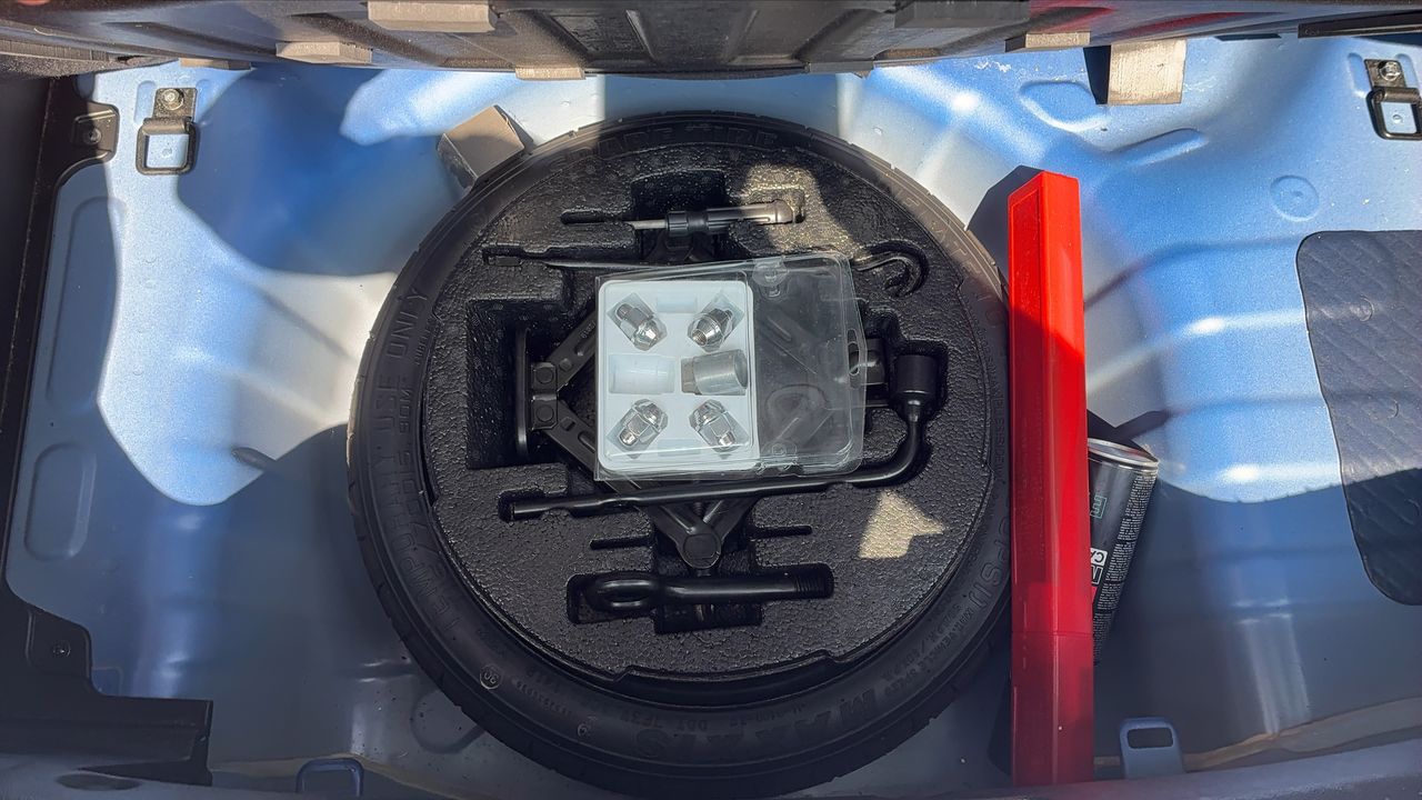 Photo de la roue de secours 1