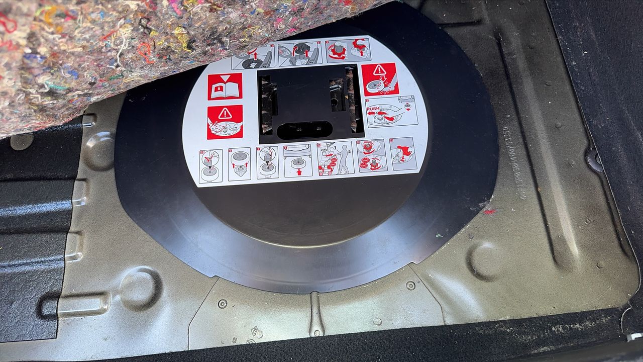 Photo de la roue de secours 1