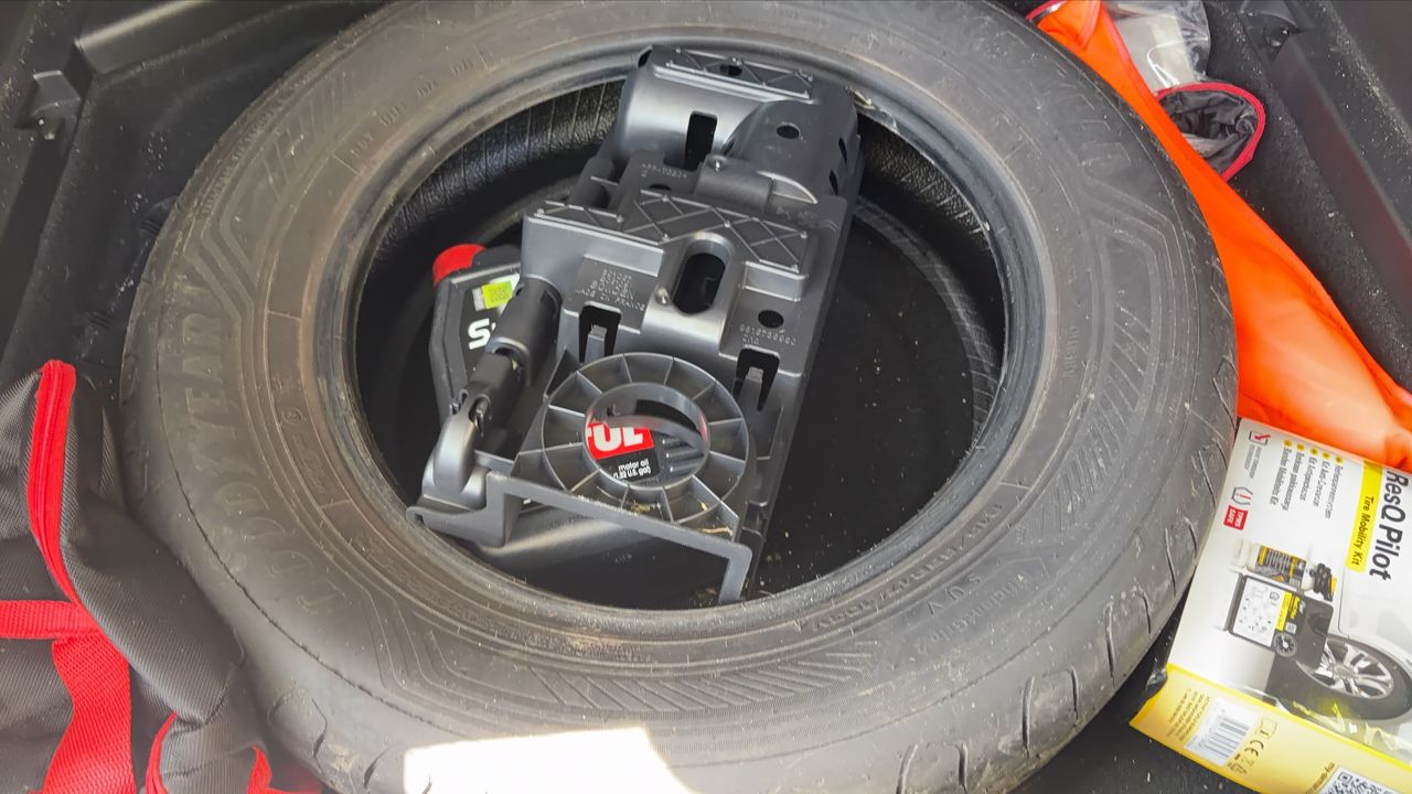 Photo de la roue de secours 1