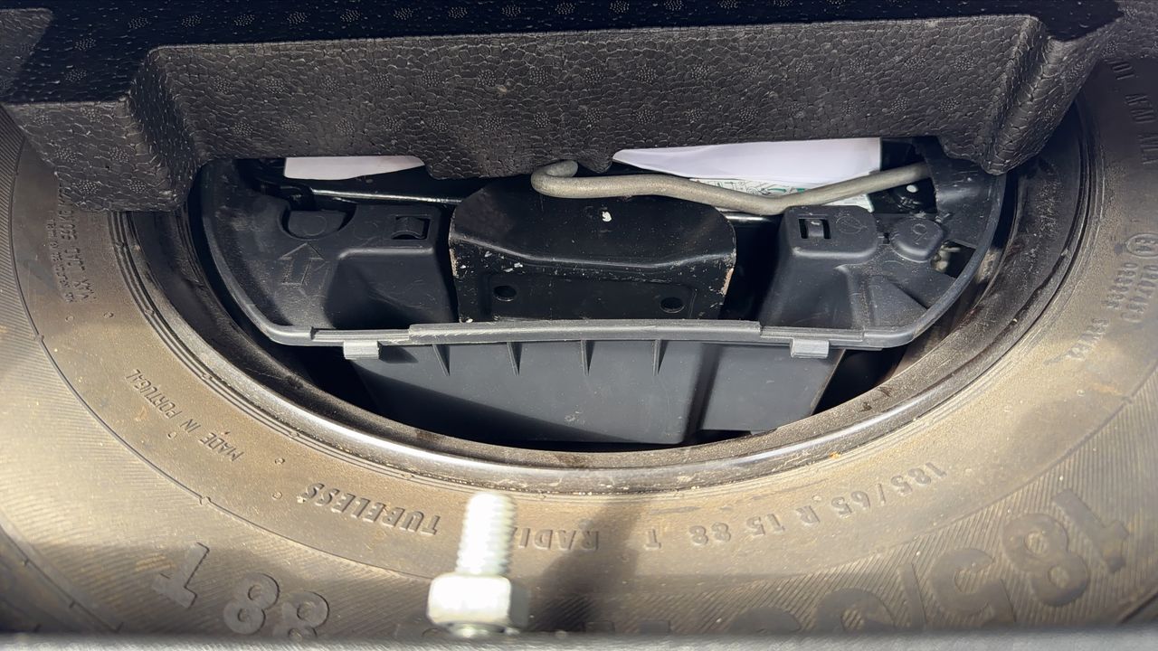 Photo de la roue de secours 1