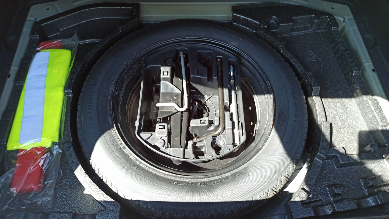 Photo de la roue de secours 1