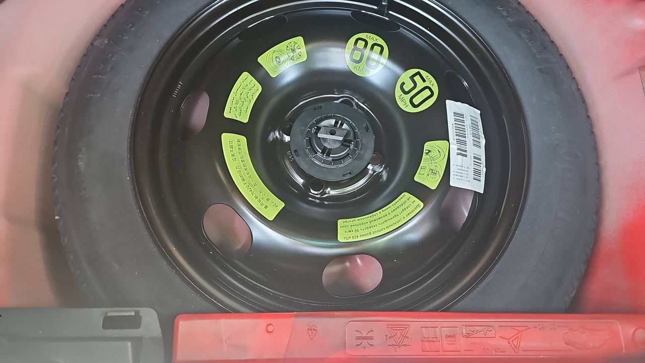 Photo de la roue de secours 1