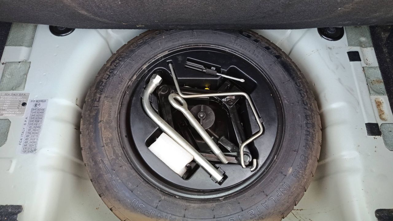 Photo de la roue de secours 1
