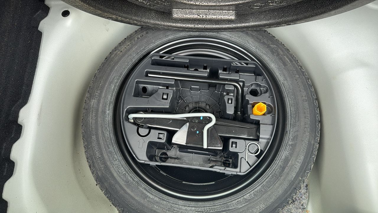 Photo de la roue de secours 1
