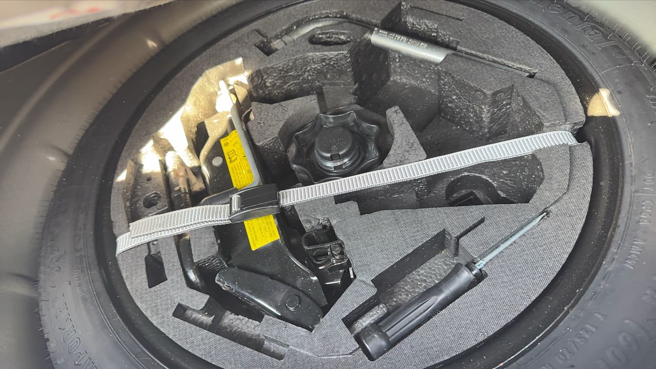 Photo de la roue de secours 1