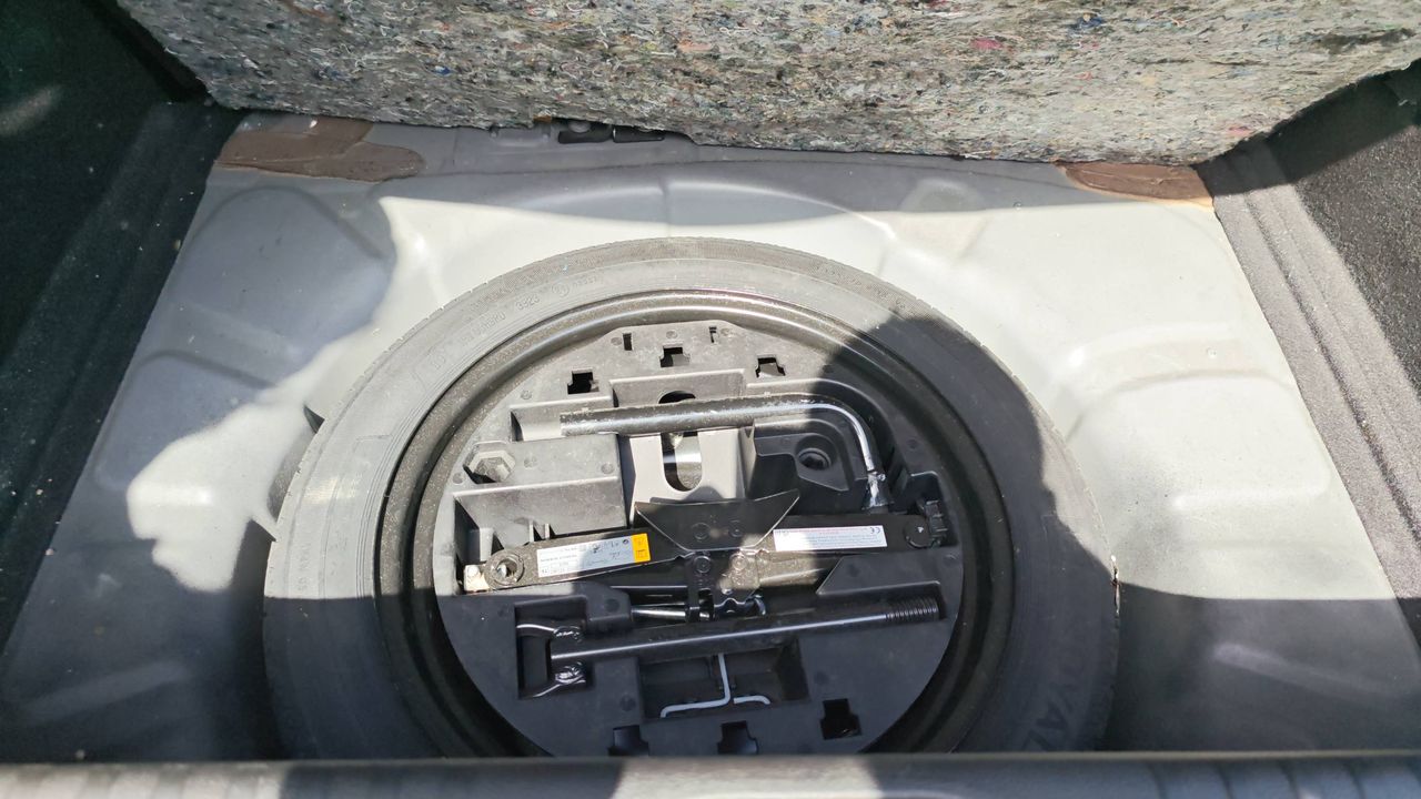 Photo de la roue de secours 1