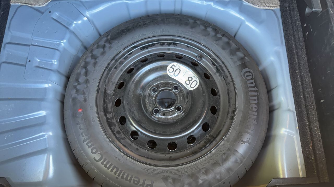 Photo de la roue de secours 1