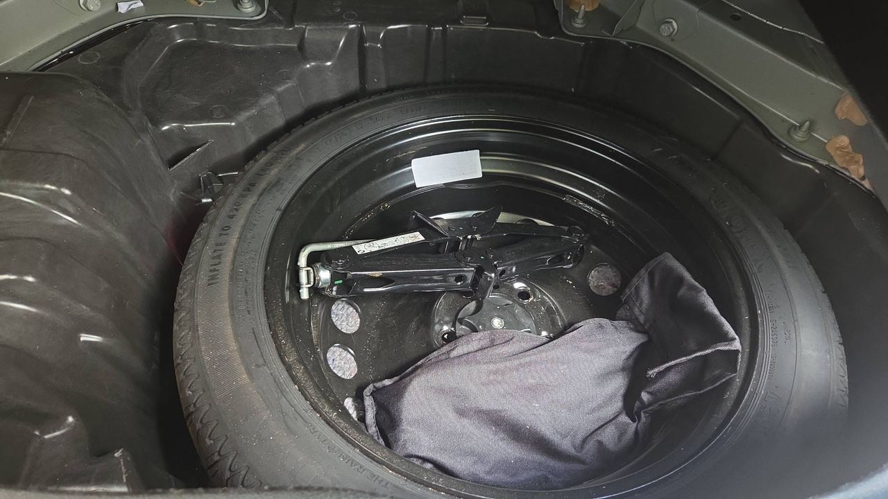Photo de la roue de secours 1