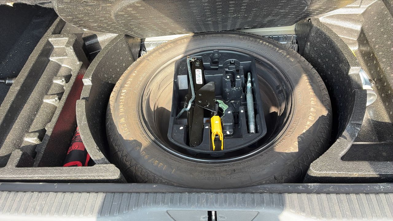 Photo de la roue de secours 1