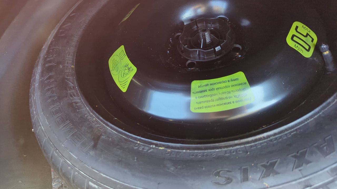 Photo de la roue de secours 1