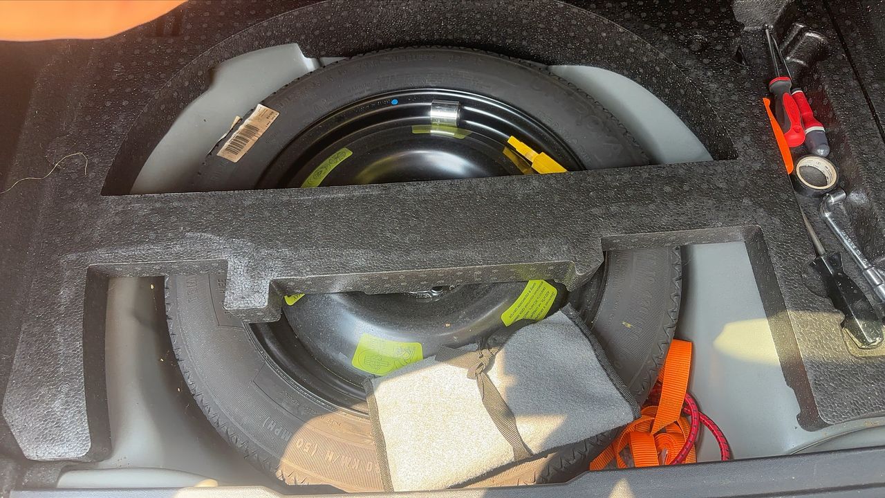 Photo de la roue de secours 1