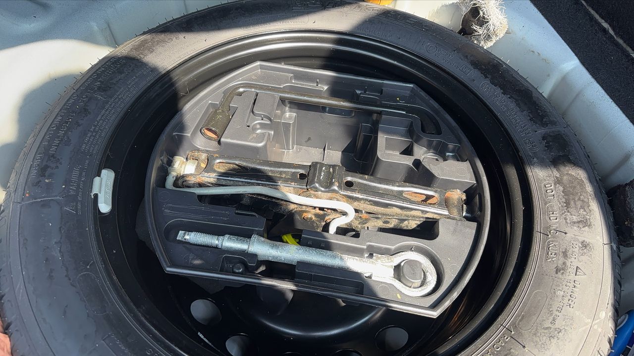 Photo de la roue de secours 1