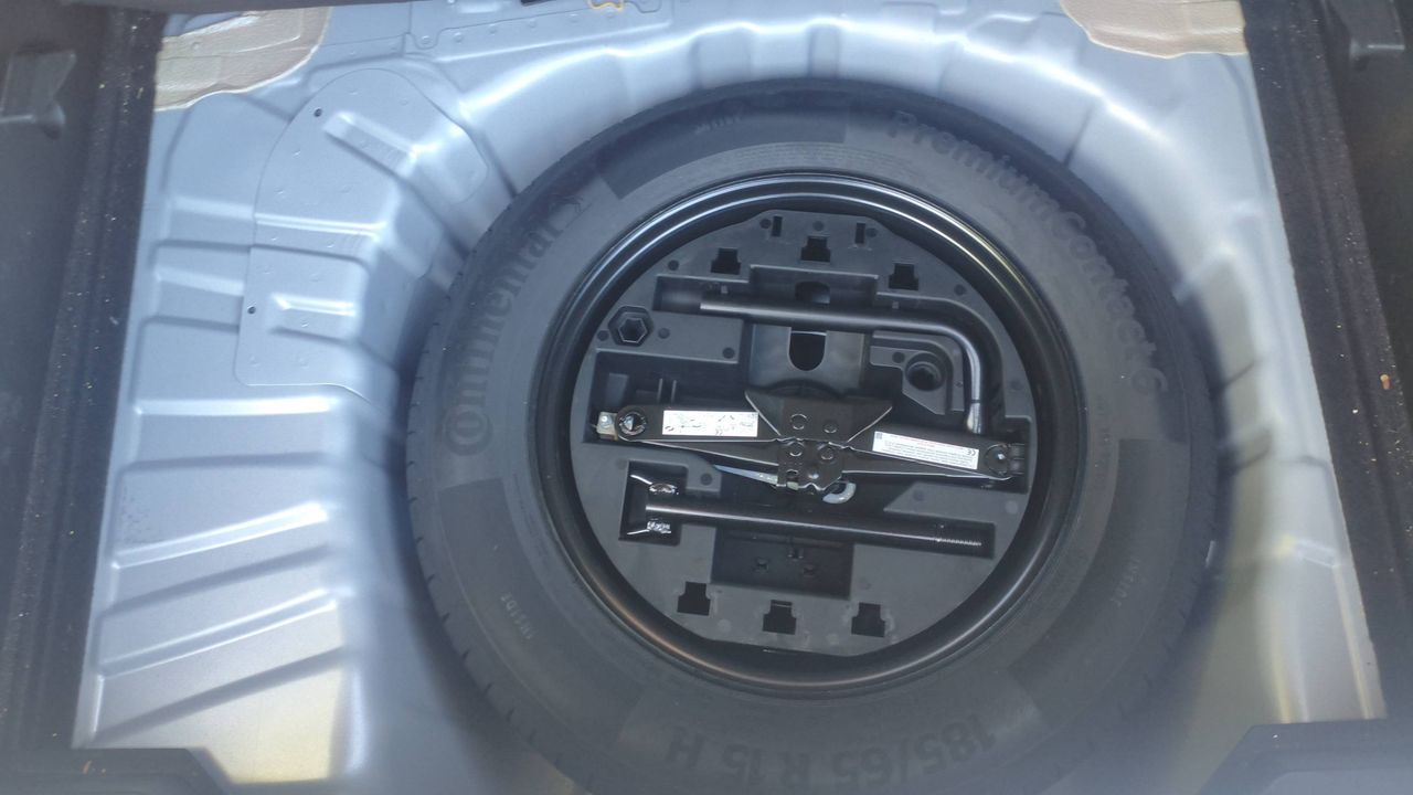 Photo de la roue de secours 1