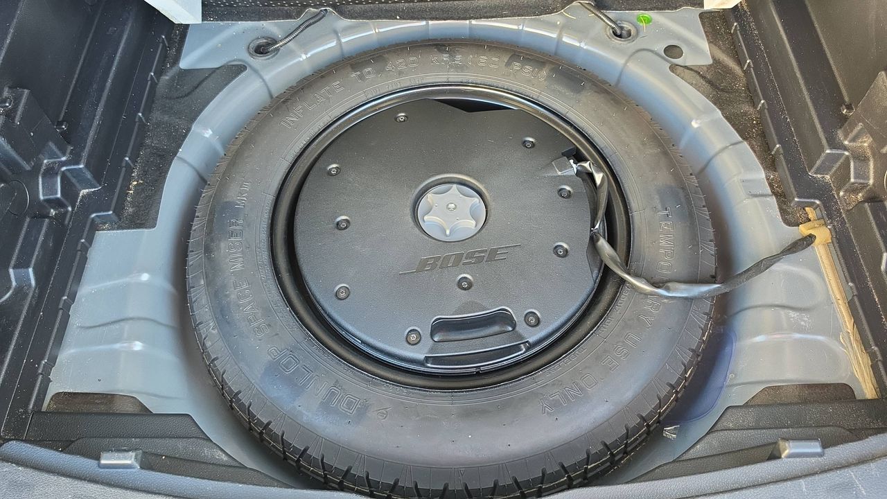 Photo de la roue de secours 1