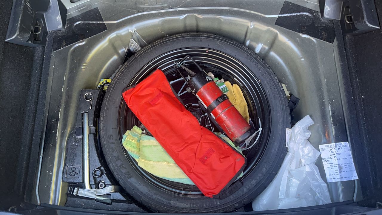 Photo de la roue de secours 1