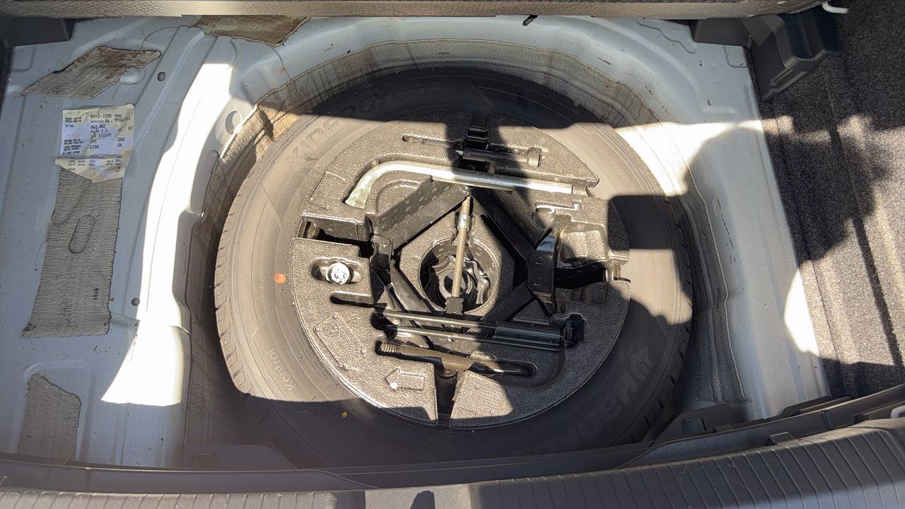 Photo de la roue de secours 1