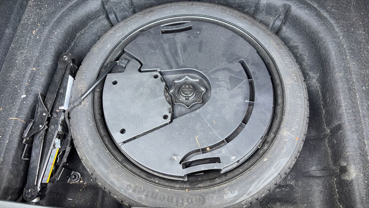 Photo de la roue de secours 1