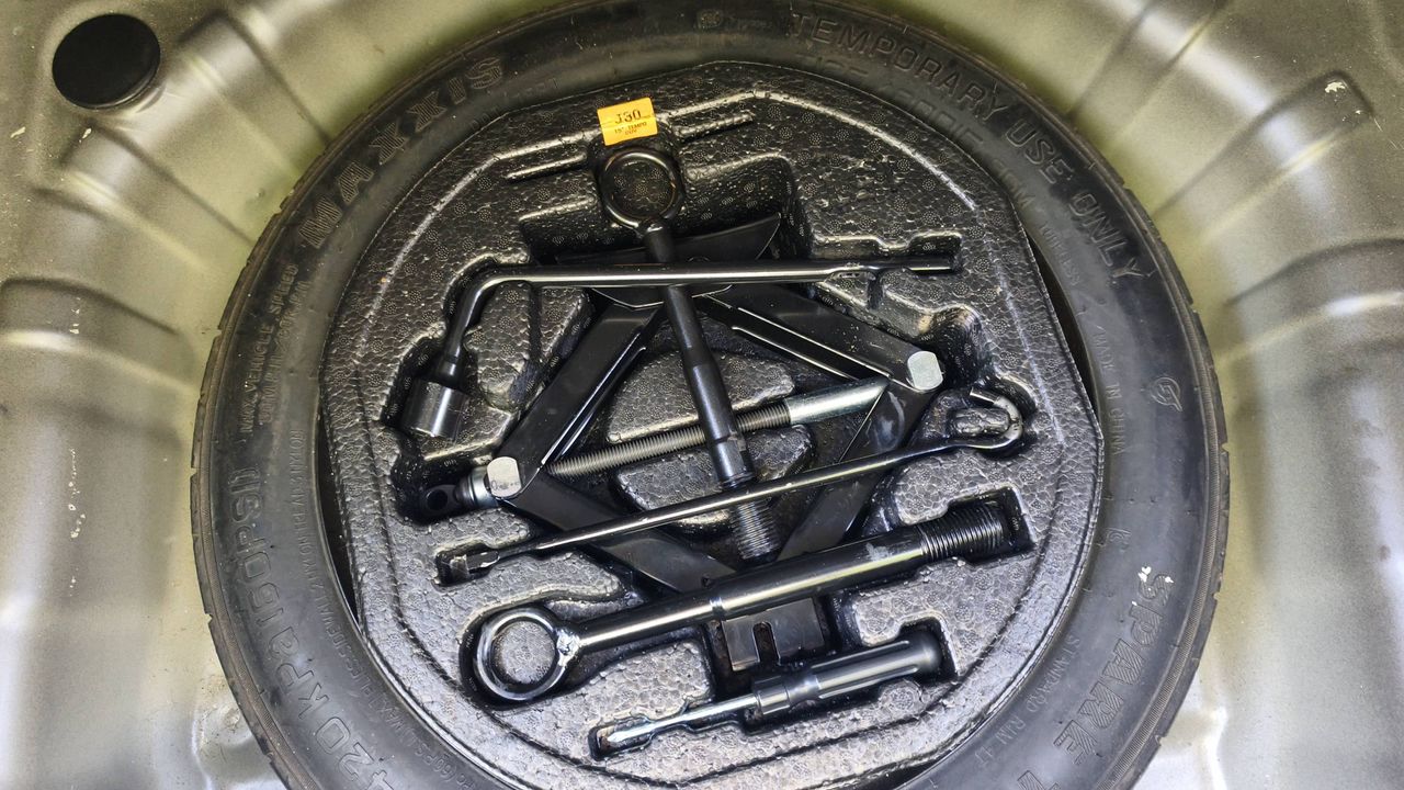 Photo de la roue de secours 1