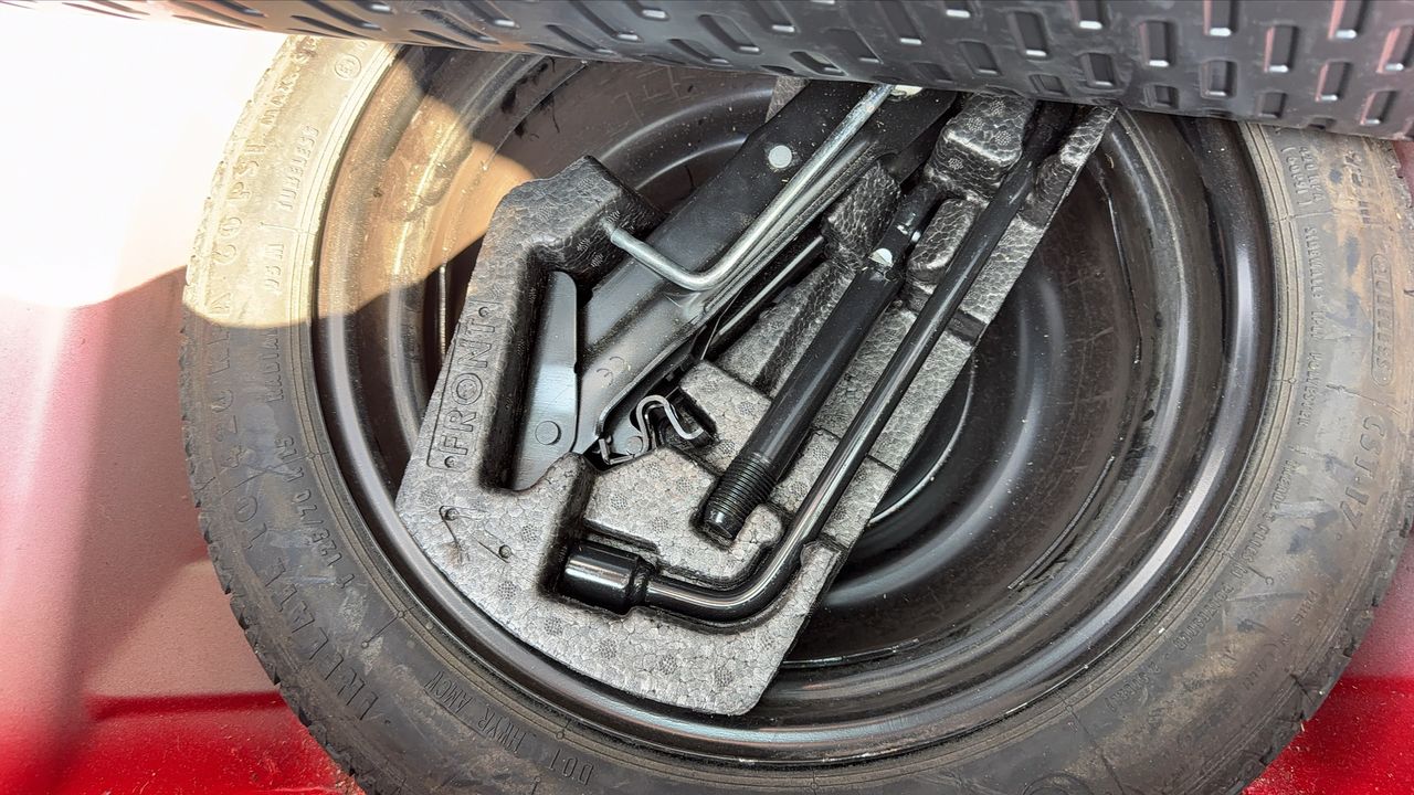 Photo de la roue de secours 1