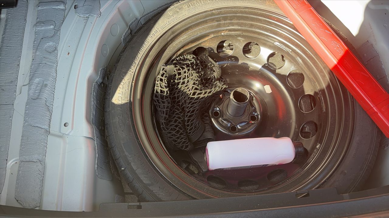Photo de la roue de secours 1