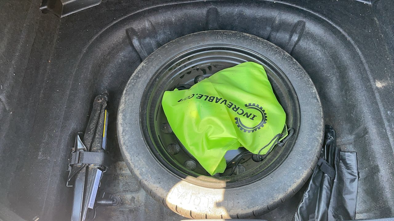 Photo de la roue de secours 1