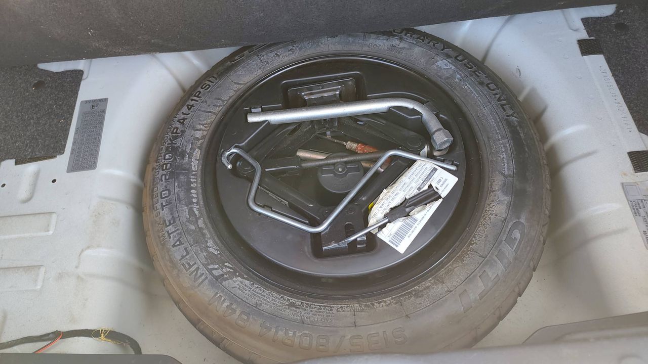 Photo de la roue de secours 1