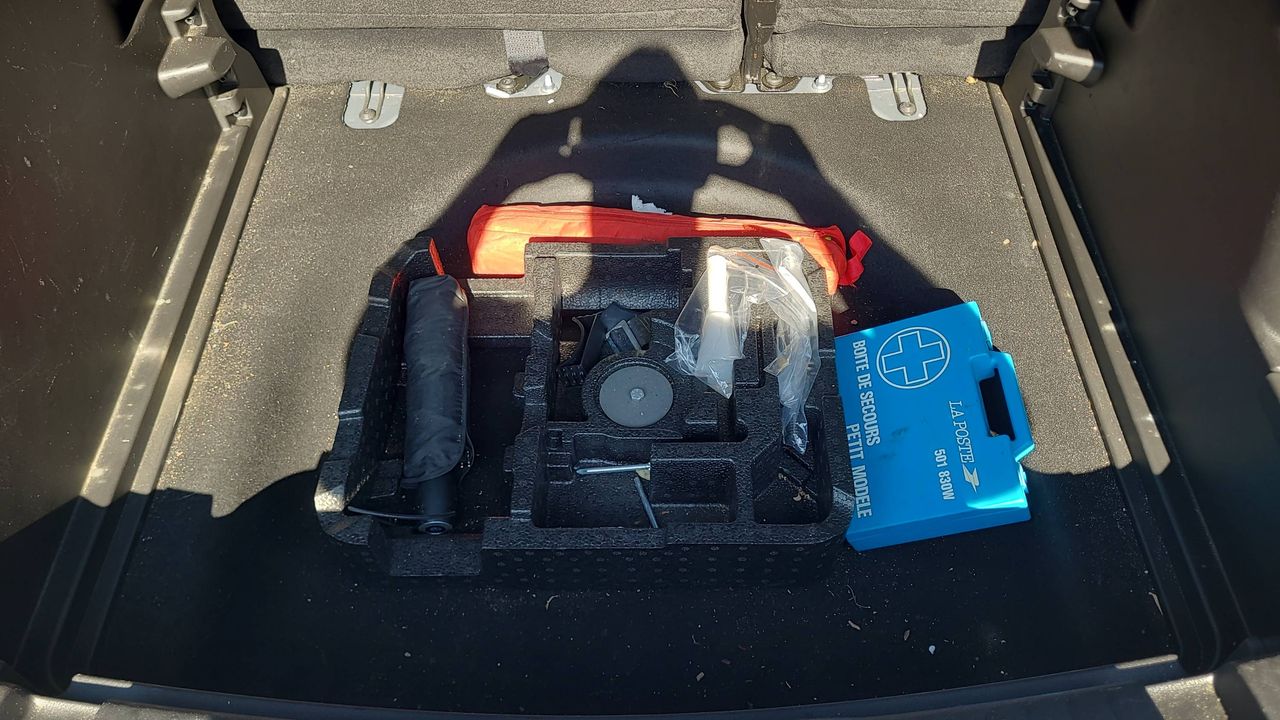 Photo de la roue de secours 1