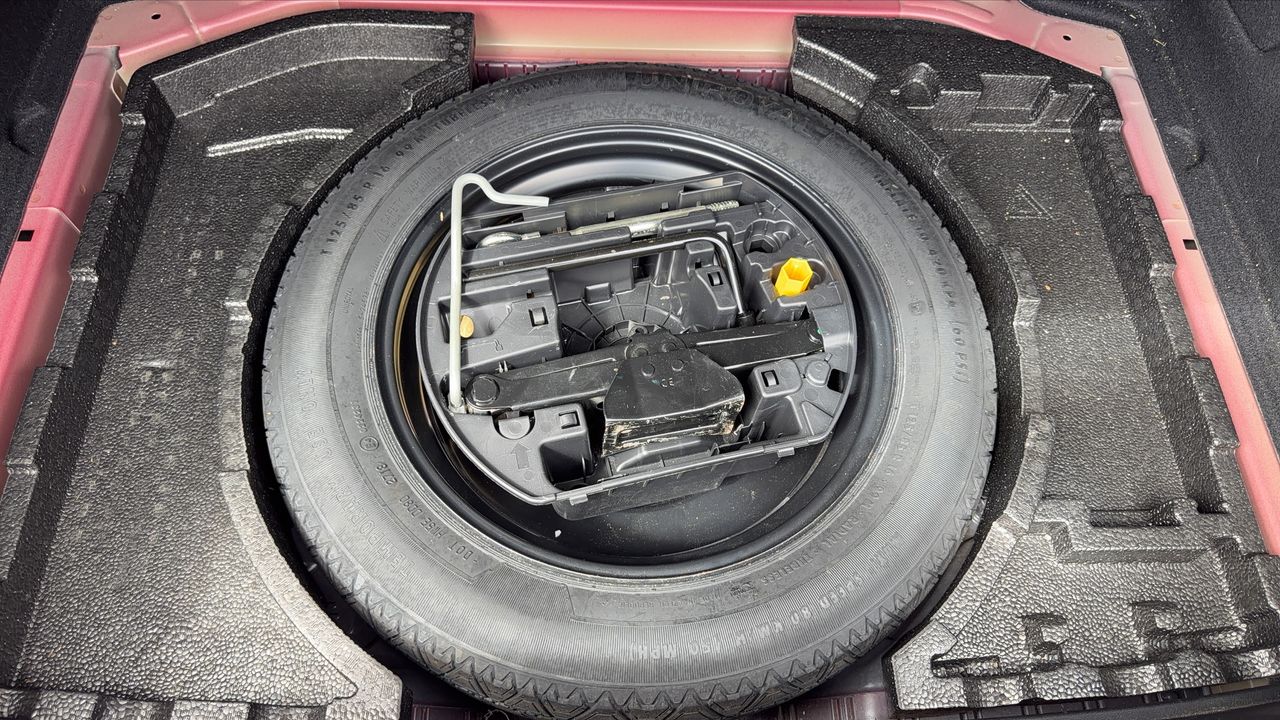 Photo de la roue de secours 1