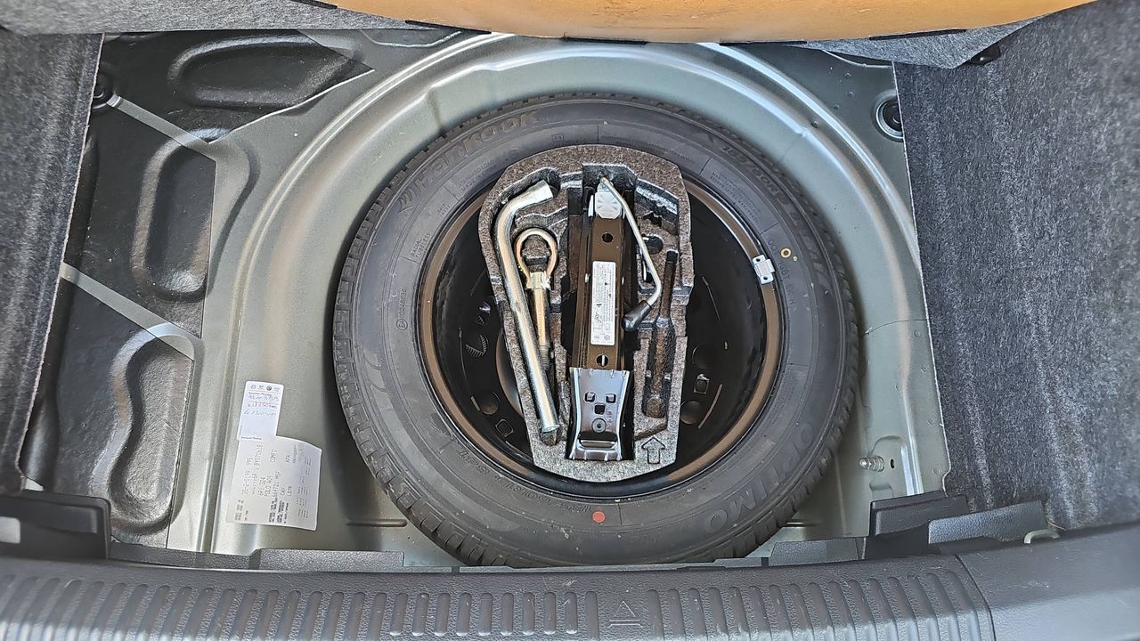 Photo de la roue de secours 1