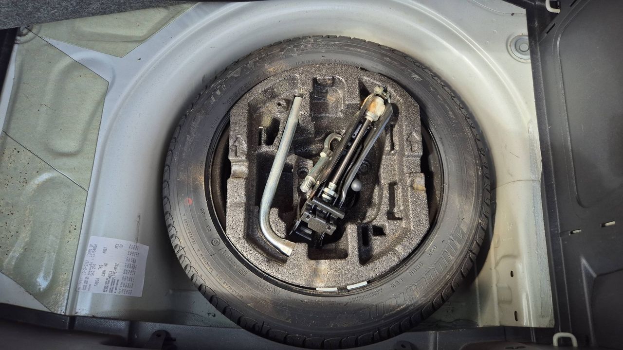 Photo de la roue de secours 1