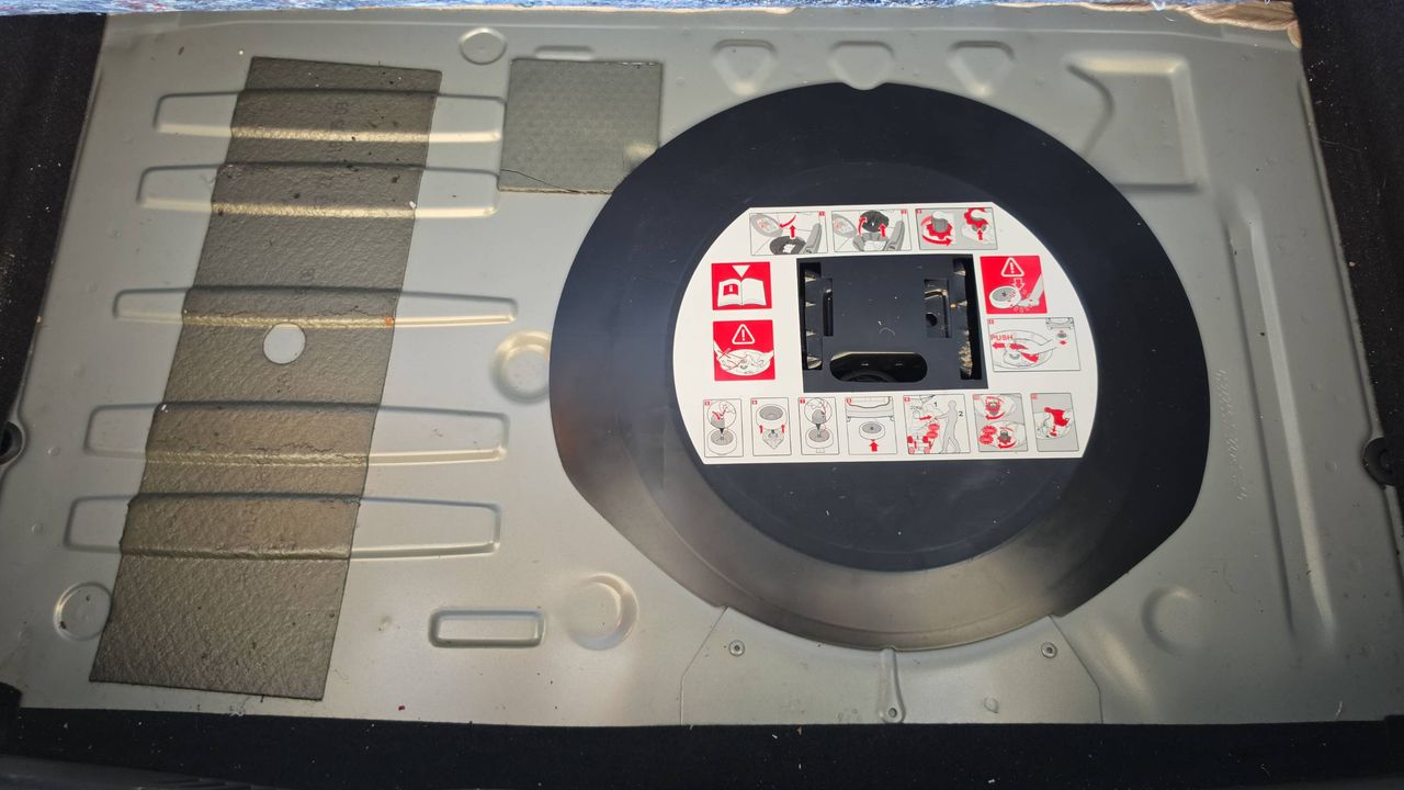 Photo de la roue de secours 1