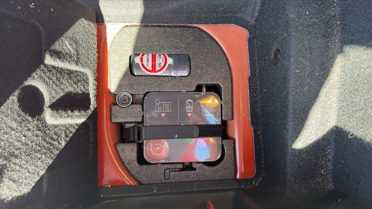 Photo de la roue de secours 1